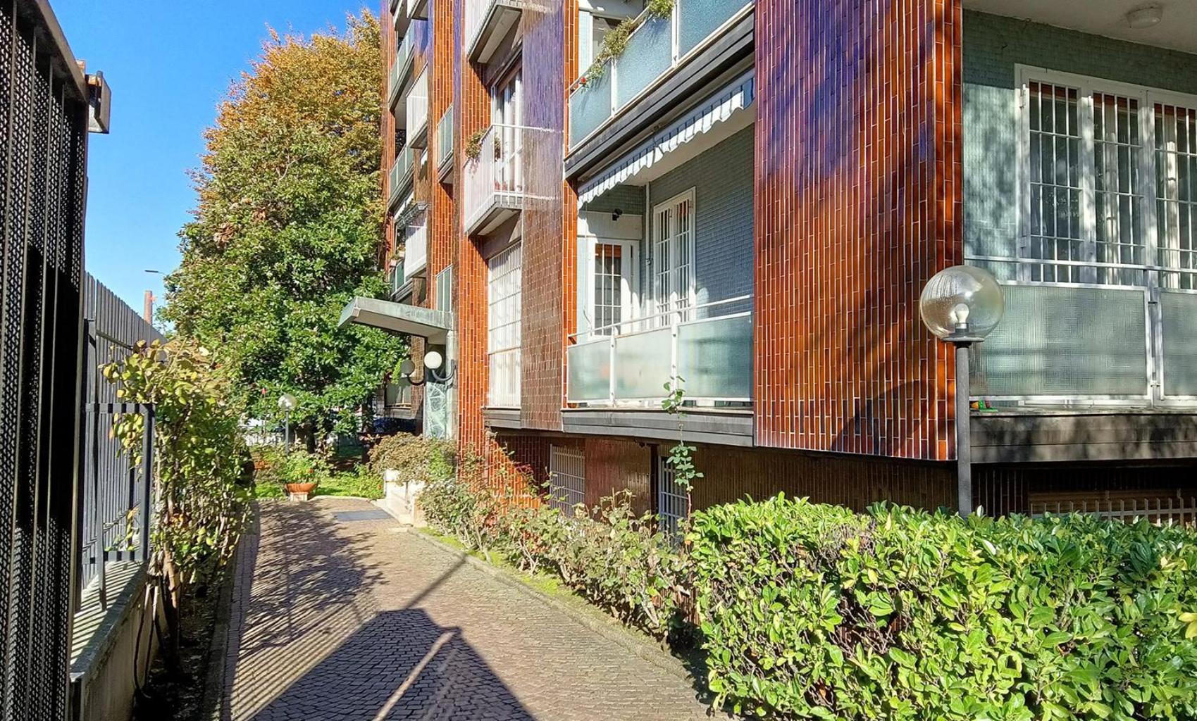 Sahi - Via Dei Ciclamini Mm1 Primaticcio, Stadio San Siro, Ospedale San Carlo Milánó Kültér fotó