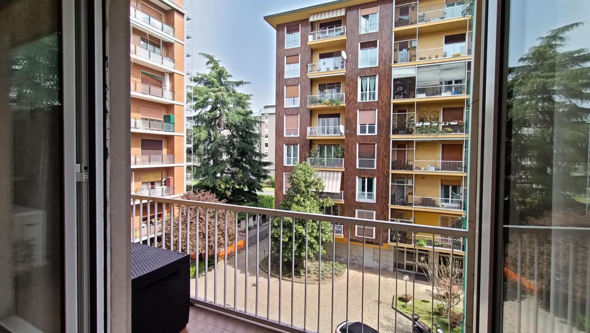 Sahi - Via Dei Ciclamini Mm1 Primaticcio, Stadio San Siro, Ospedale San Carlo Milánó Kültér fotó